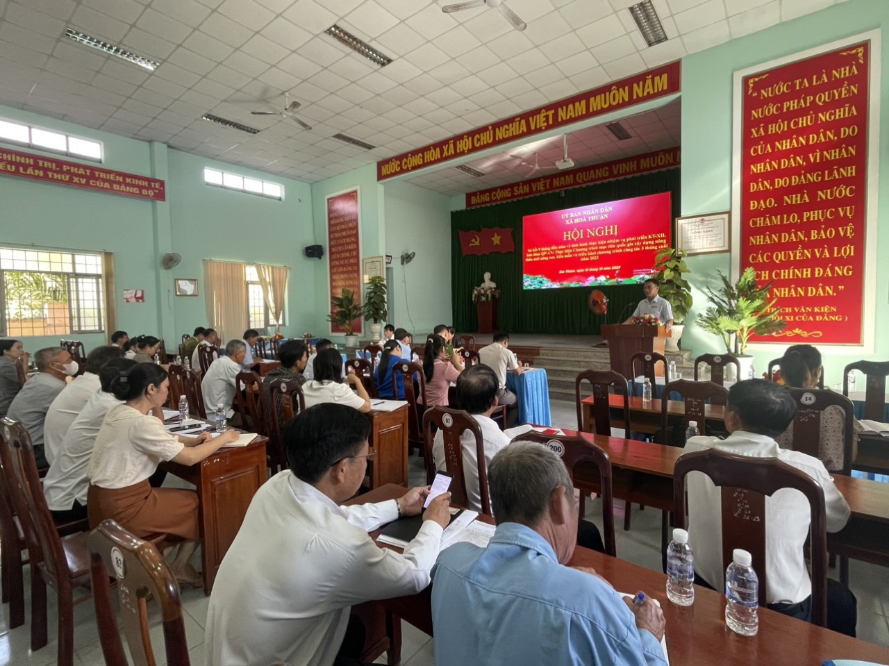 SƠ KẾT 9 THÁNG UBND XÃ HOÀ THUẬN